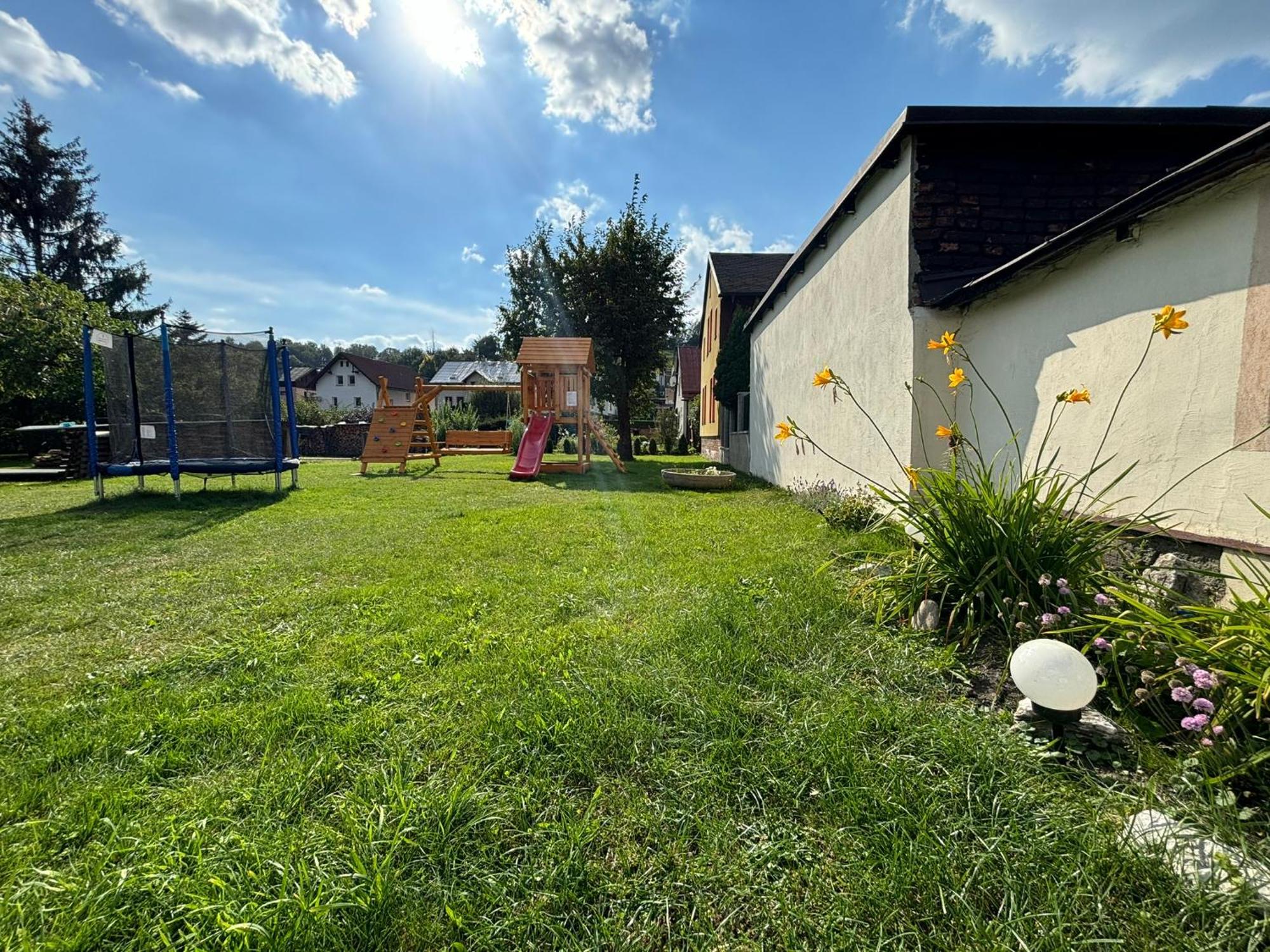 Vila Lumina Svoboda nad Úpou Esterno foto